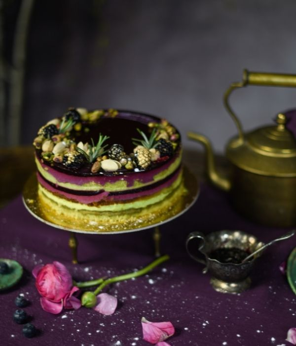 Nuogi tortai (nude cakes, naked cakes)