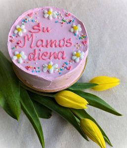 BENTO tortas (Motinos diena GĖLĖS)
