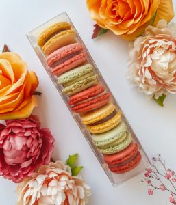 Sausainiai MAKARŪNAI (macarons) dėžutėje S