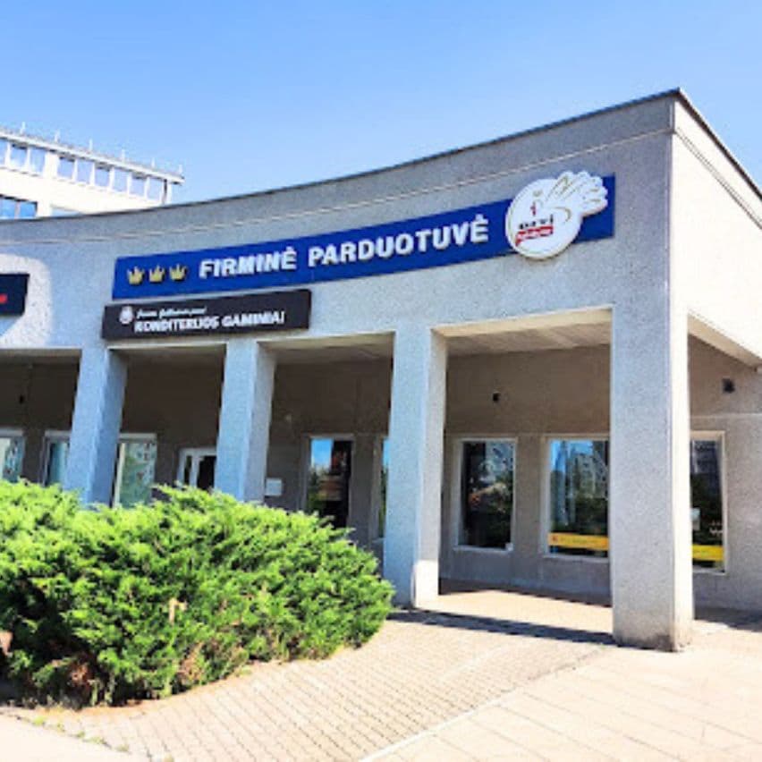 Firminė parduotuvė Laisvės pr.